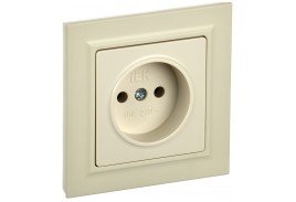 BRITE Розетка 1-местная без заземления без защитных шторок 10А в сборе РСР10-1-0-БрКр бежевый IEK