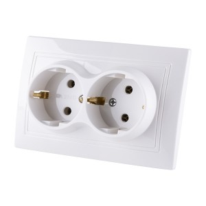 Розетка 2П+З двойная скрытой установки 16А 250В IP20, белая (керамика) 